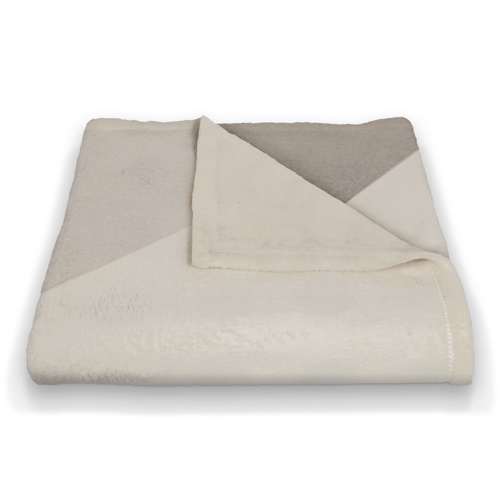 Abstract Geometric 50" x 60" Coral Fleece Blanket